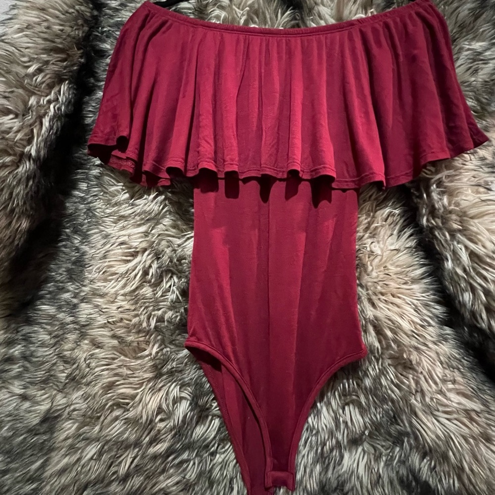 Wine red off the shoulder body suit never worn
